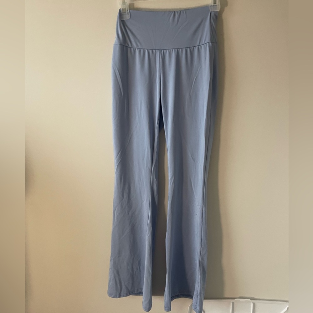 SHEIN flare leggings